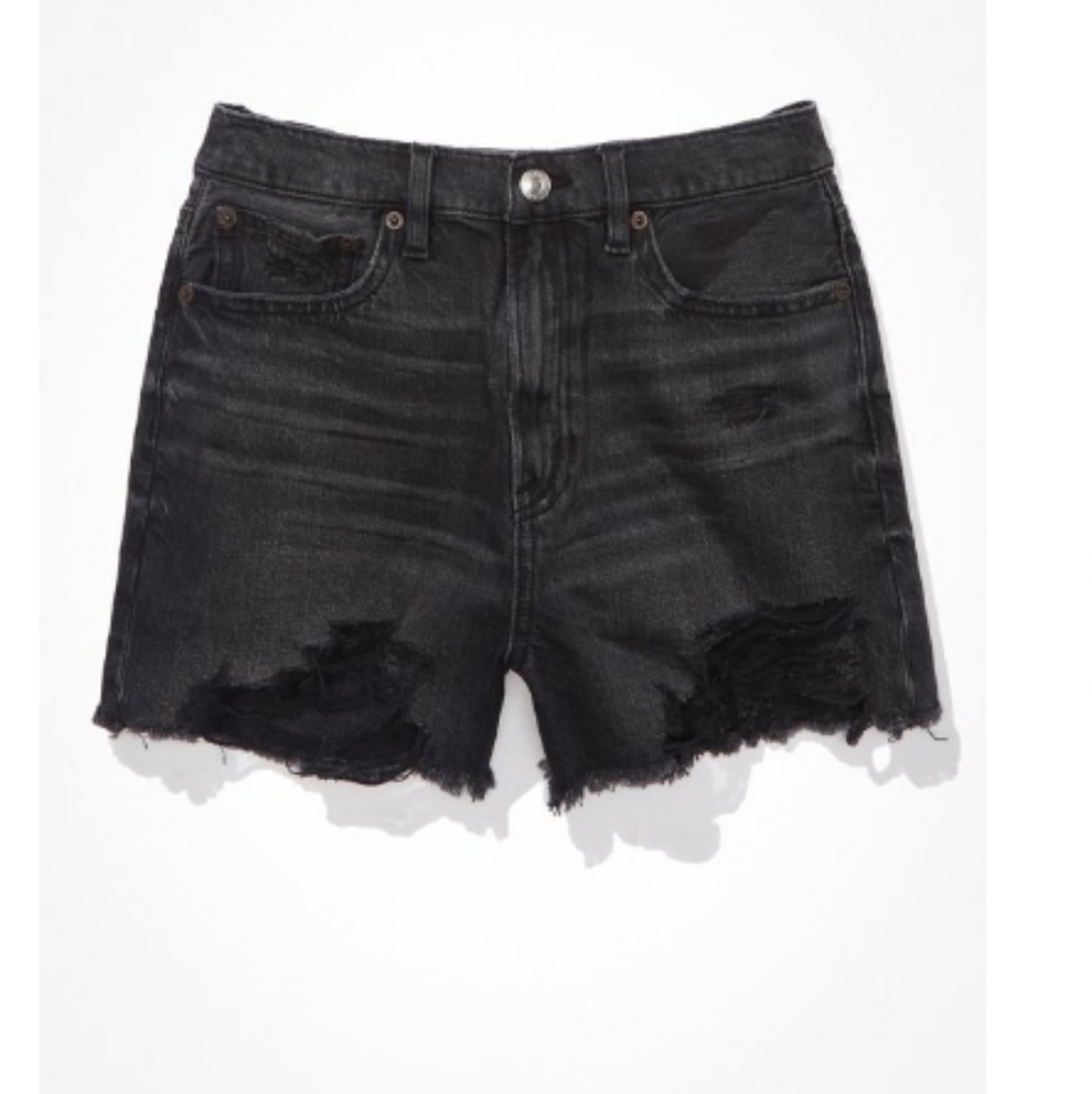American Eagle Ripped Jean Shorts, Distressed BlackJeans, Size 6 AE Ripped Jeans